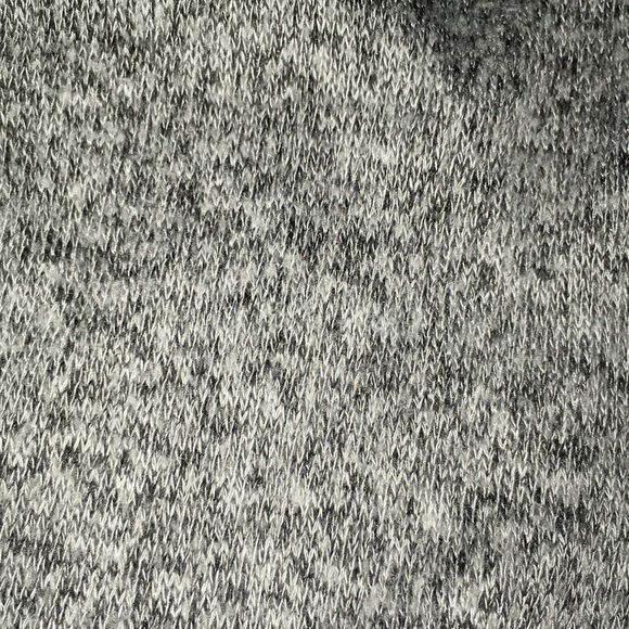 Urban Outfitters turtle neck long sleeve - Picture 3 of 4